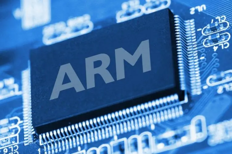 Arm自制芯片预测或2025年推出！由英特尔代工
