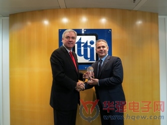 TTI颁发“2012年度最佳供应商”奖项给Molex