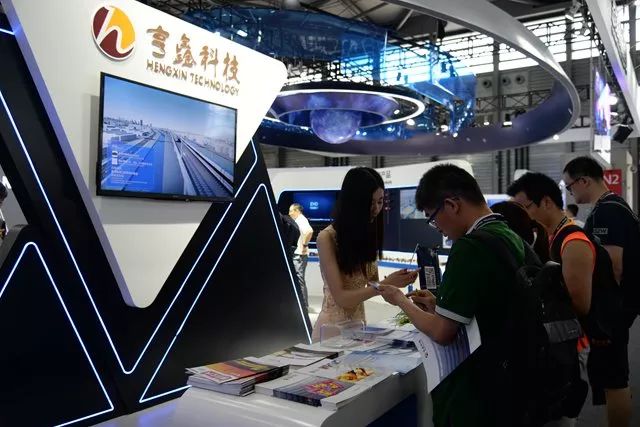 亨鑫科技天线行业的核心企业，推动了5G的创新发展