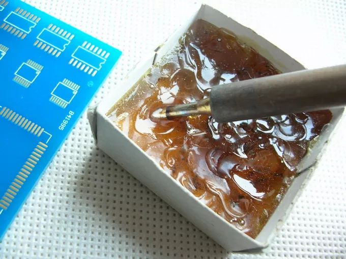 贴片元件焊接