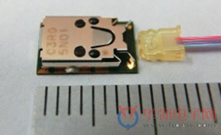村田推出小型、可回流焊接的光电转换模块