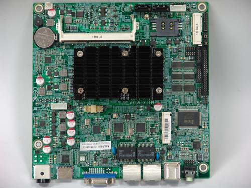 华北工控推出多接口强显示嵌入式芯片组主板