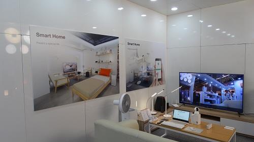 佑米公司在韩国首尔展示小米智能家居-IC芯片