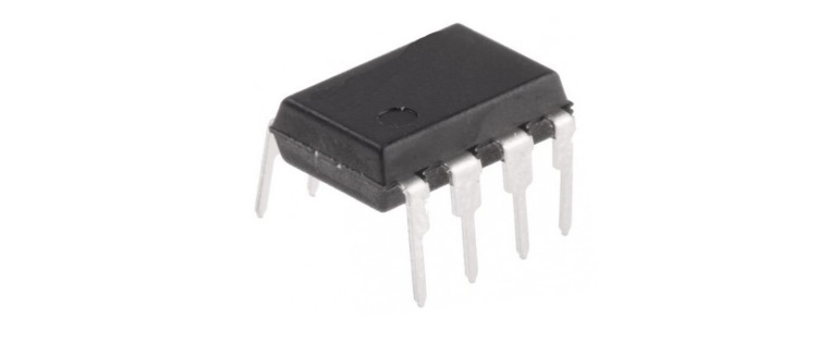 LT111A电压比较器IC