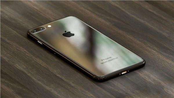 新iPhone销量下滑：苹果为保利润提高电池售价