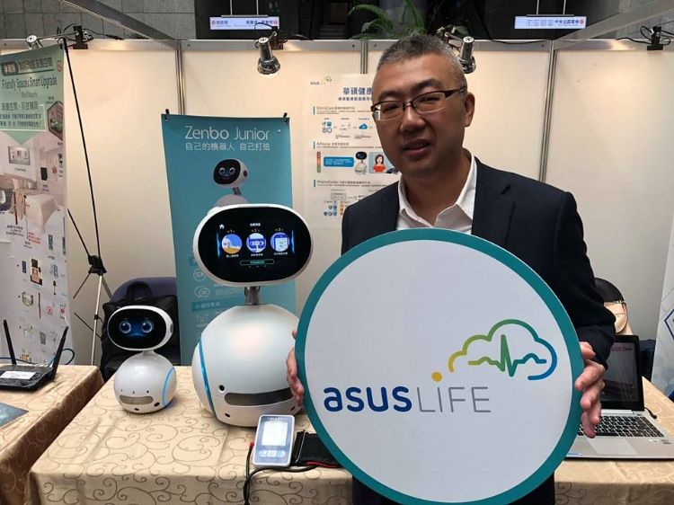 健康促进AI化　华硕健康祭出穿戴与智慧机器人