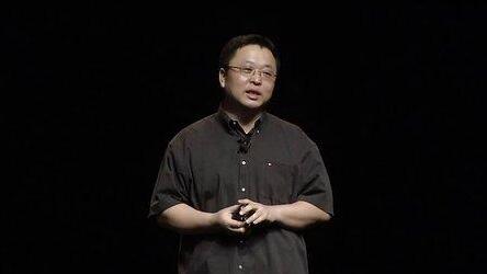 为什么说手机江湖开始新一轮洗牌呢？罗永浩又有什么样的底牌呢？